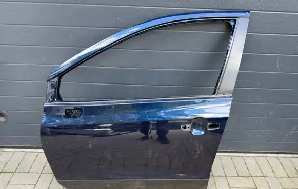 Suzuki SX4 S-Cross Front door SX4DRZWI