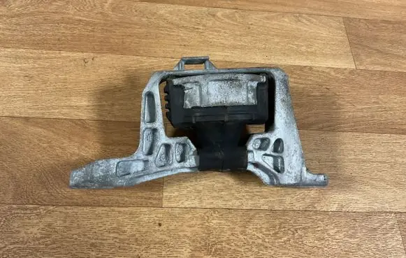 Ford Focus C-MAX Gearbox mount 