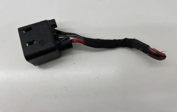 Volkswagen Jetta V Glow plug wires 038973721B