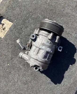 Opel Meriva A Air conditioning (A/C) compressor (pump) 04784812462 24421842