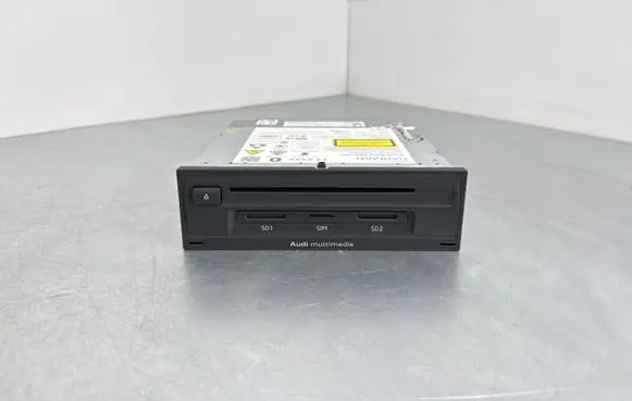 Audi Q7 4M GPS navigation control unit/module 4M0035021C