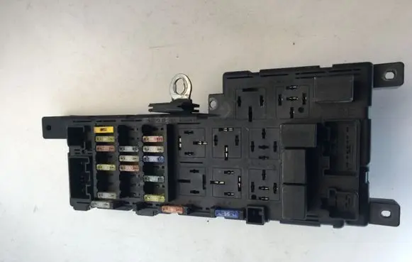 Volvo S60 Fuse module 8637841 518717004