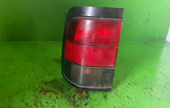 Peugeot 806 Rear/tail lights