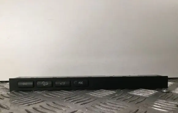 Traction control (ASR) switch