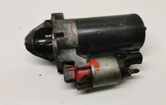 Audi A4 S4 B7 8E 8H Starter motor