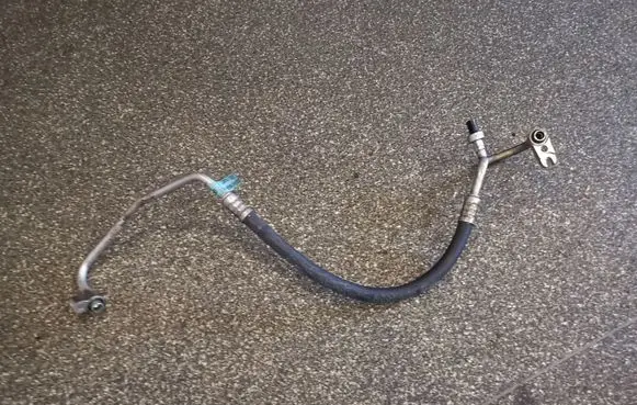 Dodge Durango Air conditioning (A/C) pipe/hose 68161177AB