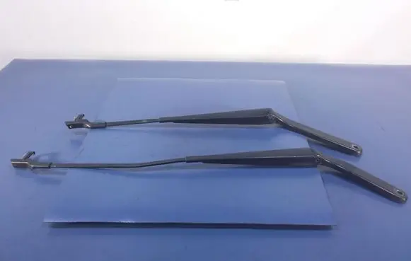 BMW X5 E70 Front wiper blade arm