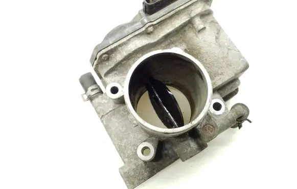 Mazda 6 Throttle valve R2AA136B0