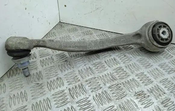 Mercedes-Benz C W205 Front lower control arm/wishbone 20505LI