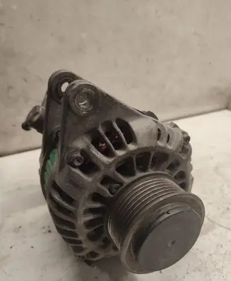KIA Sorento Generator/alternator AF111393