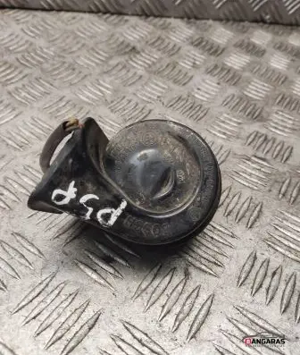 Volkswagen PASSAT B5.5 Horn signal 3881157