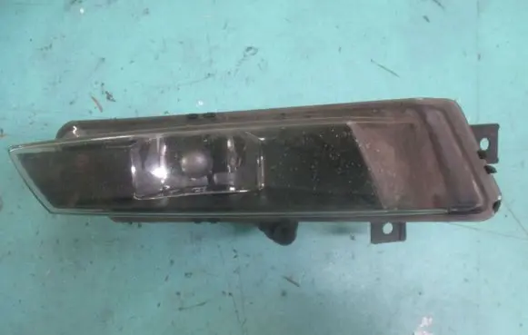 BMW 1 E81 E87 Front fog light 0305084002