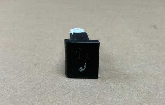 Volkswagen Amarok Seat heating switch 2H0963563E
