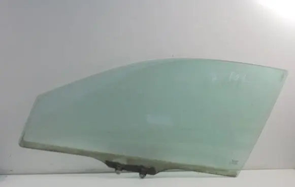 Honda Civic Front door window glass four-door 