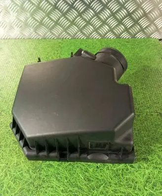 BMW M6 Air filter box 7853884