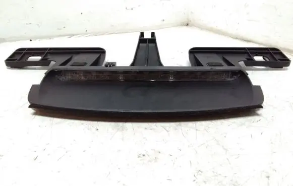 Volvo S80 Third/center stoplight 8635070 163339