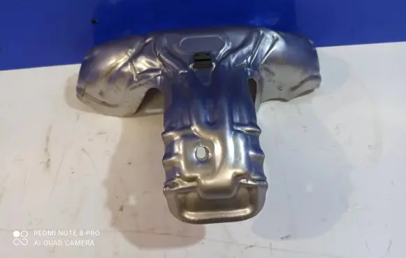 Volvo S60 Heat shield in engine bay 32223288