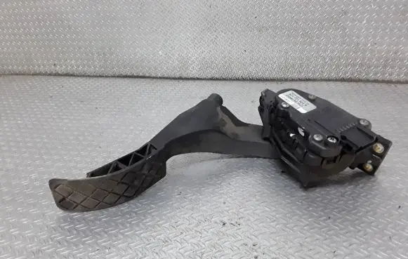 Audi A2 Accelerator throttle pedal 8Z1721523B