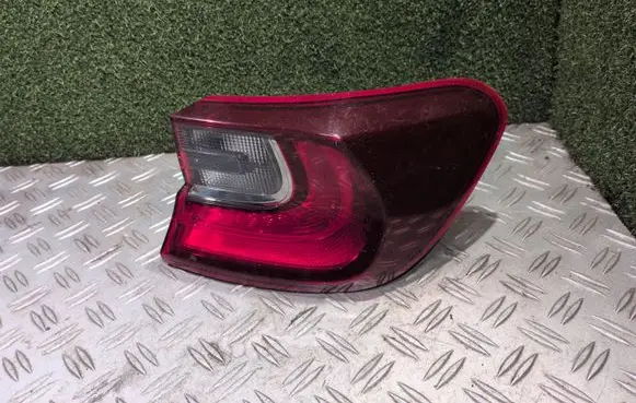 KIA Ceed Rear/tail lights 92402J7000 0R70RR02 R0090R700032105