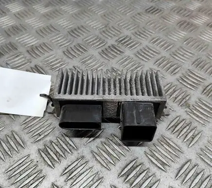 Nissan Qashqai Glow plug pre-heat relay 8200558438A