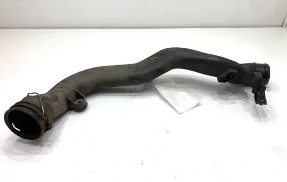 Volkswagen Scirocco Air intake hose/pipe 1K0145770R
