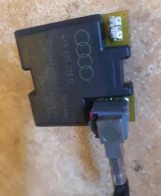 Audi A6 S6 C6 4F Antenna control unit 4F5035225D 920002001 40204024
