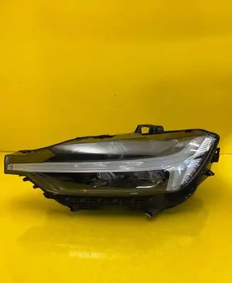 Volvo XC60 Headlight/headlamp 32337374