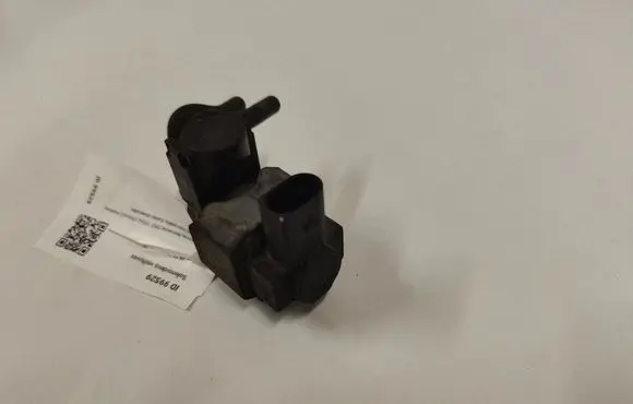 Audi A6 S6 C6 4F Turbo solenoid valve 72290315 059906628