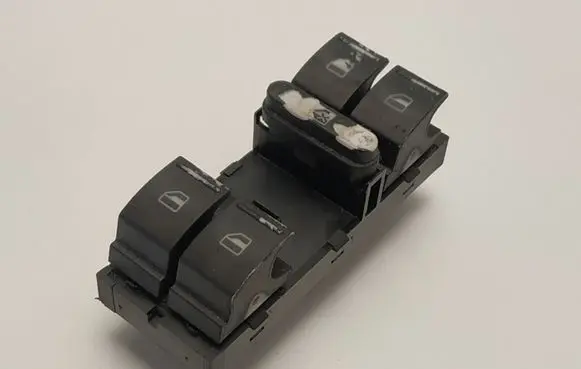 Volkswagen Touran I Electric window control switch 1K4959857