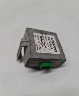 Volvo S60 Alarm control unit/module 9472105 F005V00026 668803WW2
