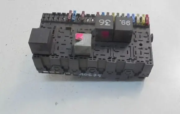 Volkswagen Transporter - Caravelle T4 Fuse box set 357937039