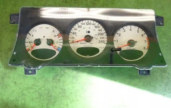 Chrysler PT Cruiser Speedometer (instrument cluster) 04671814AC