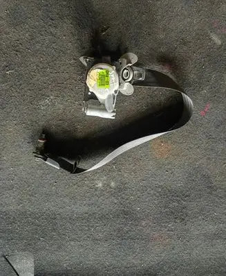 KIA Sportage Front seatbelt 888103U210