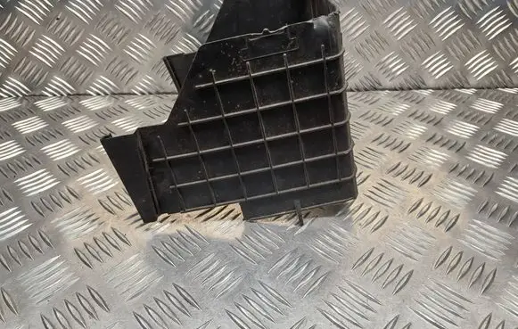 Battery box tray