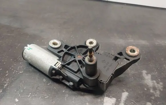 Audi A6 S6 C5 4B Rear window wiper motor 8L0955711