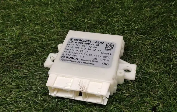 Mercedes-Benz C W204 Parking PDC control unit/module A2049004106 A1729011300 A2049025602