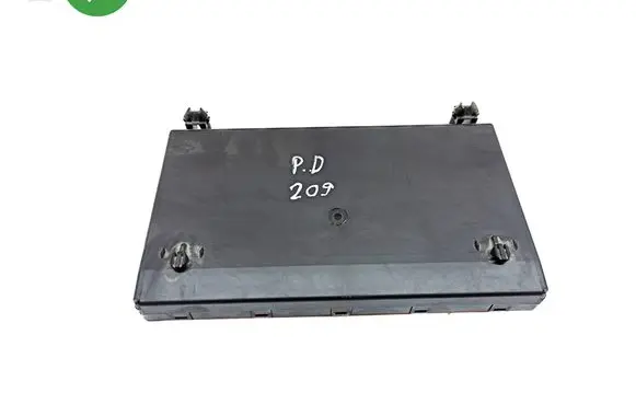 Mercedes-Benz CLK A209 C209 Door control unit/module 2098202026 209820202601 353386