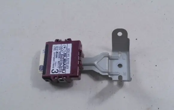 Subaru Outback Light module LCM 84051AJ070