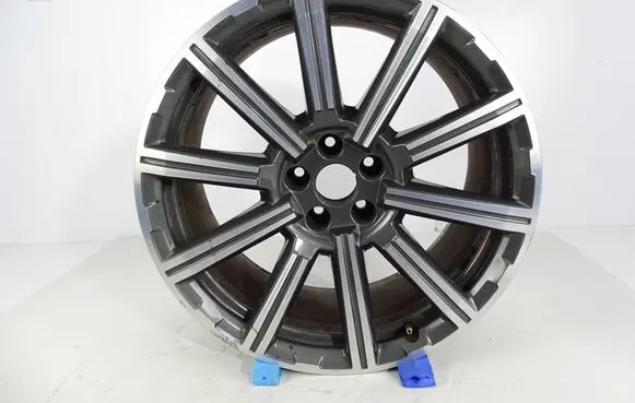 Audi Q7 4M Original wheel cap 4M0601025AD 4M0601025AE