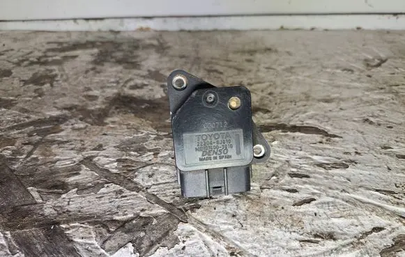 Toyota Corolla E120 E130 Mass air flow meter 222040J010 MB1974003010 020712