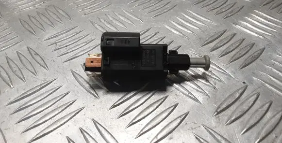 Opel Zafira A Brake pedal sensor switch 09132299 09175172