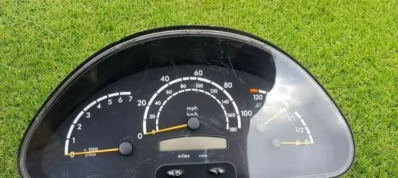 Mercedes-Benz Sprinter W901 W902 W903 W904 Speedometer (instrument cluster) A0014466621