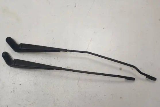 Jaguar X-Type Front wiper blade arm