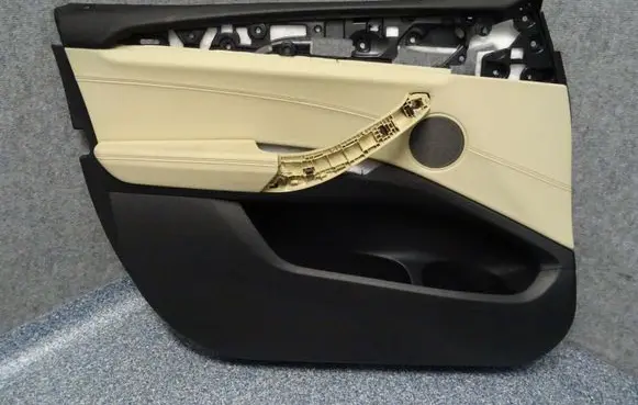 BMW X3 G01 Front door card panel trim