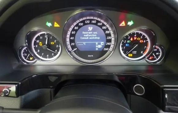 Mercedes-Benz E W212 Speedometer (instrument cluster) A2125409447 IMPRK806673