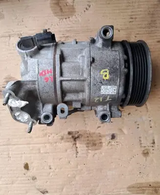 Peugeot 208 I Air conditioning (A/C) compressor (pump) 9675655880 9675659880