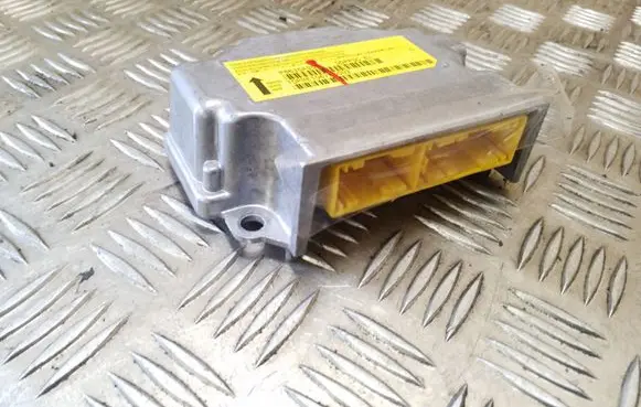 Mitsubishi Outlander Airbag control unit/module P8635A053