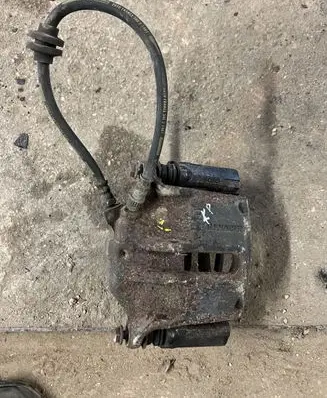 Renault Scenic II - Grand scenic II Front brake caliper