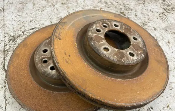 Land Rover Discovery 5 Front brake disc