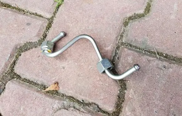 Opel Movano B Fuel line/pipe/hose 17021000802RA